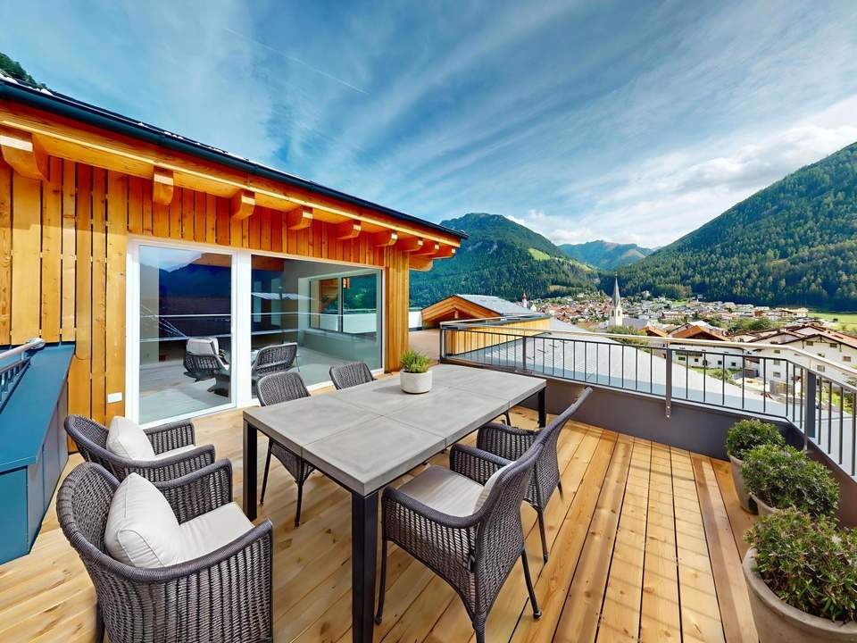 Exklusive 4 Zimmerwohnung mit großen Terrasse - Top 19