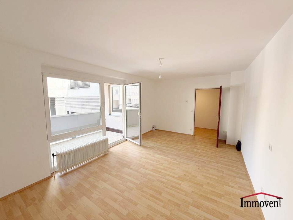 Hietzing - begehrte Wohngegend: sanierte 2-Zimmerwohnung mit Loggia in Ober-Sankt-Veit!