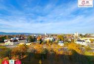 Erstbezug nach hochwertiger Sanierung, Ewe-Küche, Loggia, 7.Liftstock mit Ausblick