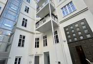 ERSTBEZUG NACH GENERALSANIERUNG! 2-Zimmer Wohnung Nähe U3/Kardinal Naglplatz!