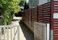 TRAUMHAFT SONNIGE 2-ZIMMER-DACHGESCHOSS-WOHNUNG IM GRÜNEN