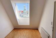 Moderne Dachgeschoss-Wohnung mit zwei Balkonen und bester Anbindung zur U4/U6 Längenfeldgasse!