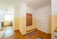 Einfamilienhaus mit großem Grundstück in sonniger Ruhelage