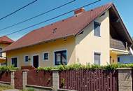 Charmantes Einfamilienhaus mit Garten und Garage in Wien-Eßling – mit Modernisierungspotenzial