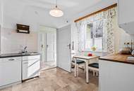 "Einfamilienhaus auf ca. 713 m² Eigengrund – viel Potenzial für Individualisten"