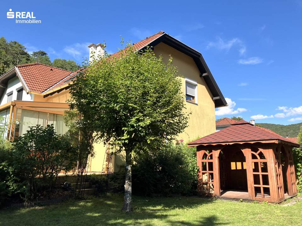Ein kleines Haus mit großem Herz – samt Gartenparadies