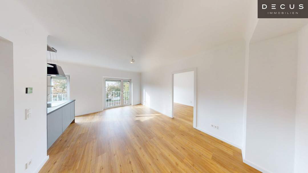 | SONNIGE NEUBAUWOHNUNG IM 4.STOCK | ERSTBEZUG NACH SANIERUNG | AB SOFORT