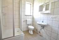 Sonnige 2-Zimmer-Wohnung mit Küche in zentraler Lage! Nähe BMW, SKF!!