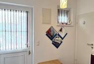 "Modernes Reihenhaus mit Pool, Keller, 2 Stellplätze&Garage!"