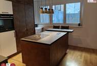 Exquisites Neubau-Juwel im Botschaftsviertel: Moderne 3-Zimmer-Wohnung mit Sicherheitsfeatures, Eigengarten und Wohnküche mit Kochinsel