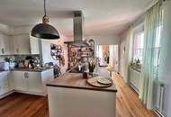 Exklusives &amp; markantes Mehrfamilienhaus in Großhart – Wohnen, Arbeiten &amp; Leben unter einem Dach