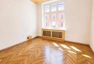 "ALTBAUJUWEL MIT POTENZIAL | 4 Zimmer | Raumhöhe bis 3,20 m | Lift"