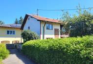Ruhig gelegenes Wohnhaus in Siedlungslage mit viel Platz und Potenzial