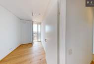 * LUXUSWOHNUNG * 3,5 ZIMMER * RIESENBALKON * 2 BÄDER * ÜBER DEN WOLKEN * TRIIIPLE-TOWER