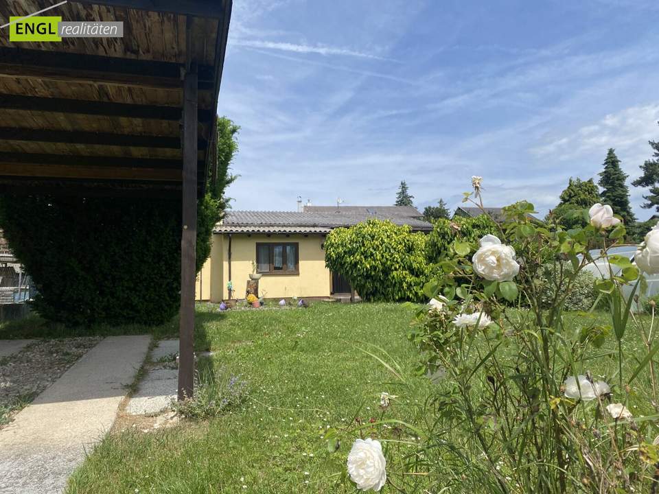 "ab 2026 die Badesaison genießen" Pachtgrund mit Bungalow mit großem Garten und Pool in der Feriensiedlung beim Badeteich Steinbrunn