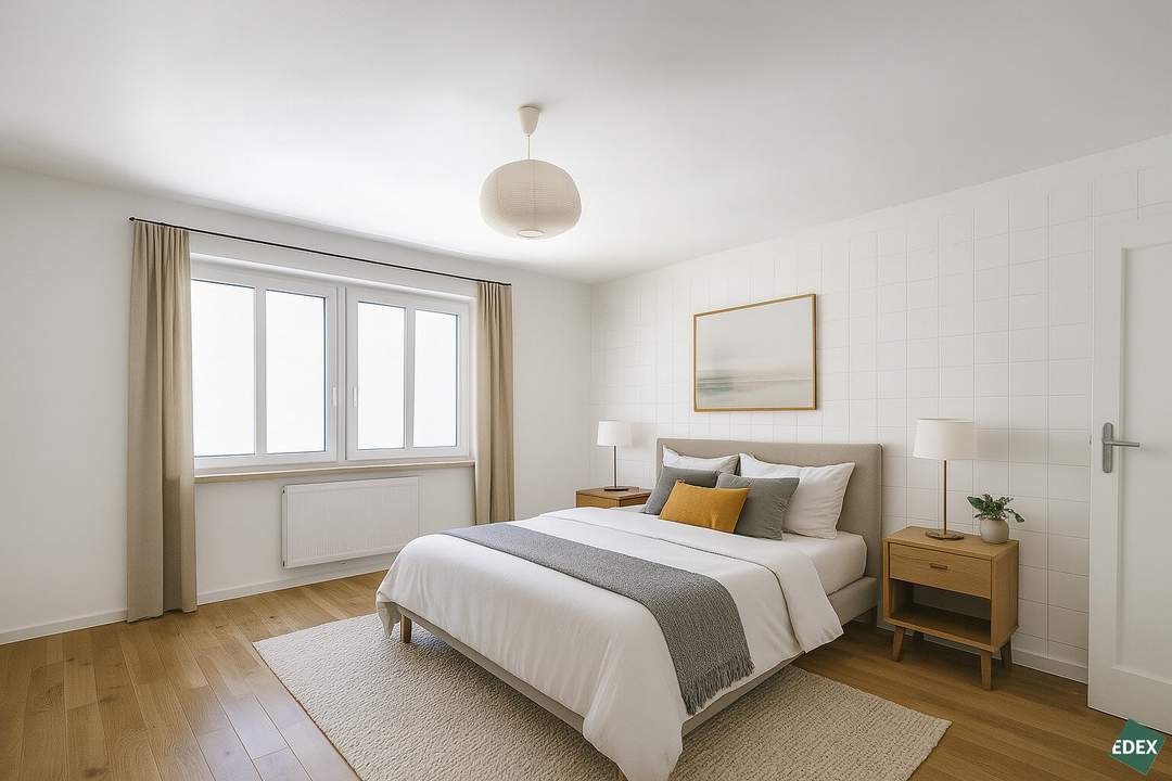 Direkt am Schweizergarten: Schöne 2-Zimmer-Wohnung mit separater Küche