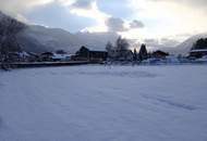 Ebensee: Sonniges Grundstück mit 1.219m² - keine 150m vom See entfernt!