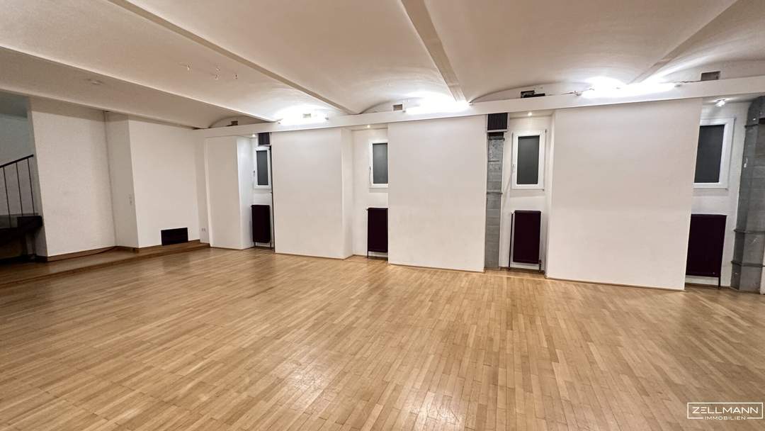 Souterrain Lokal nahe dem Wiener Schwarzenbergplatz | ZΞLLMANN IMMOBILIEN