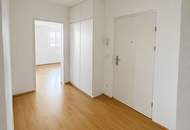 Dachgeschoss-Wohnung mit Sonnenbalkon & durchdachtem Grundriss in begehrter Margareten-Lage
