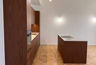 ERSTBEZUG - GENERALRENOVIERTE LUXUS-STILWOHNUNG / FIRST LETTING - FULLY RENOVATED CLASSIC LUXURY APARTMENT
