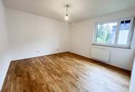 Helle 2 Zimmer WHG mit großen Balkon und Carport