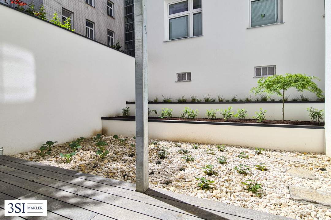 THE CORE: 3 Zimmer Altbauwohnung mit Garten- und Terrassenfläche