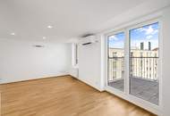 Helle DG-Wohnung mit optimaler Verkehrsanbindung