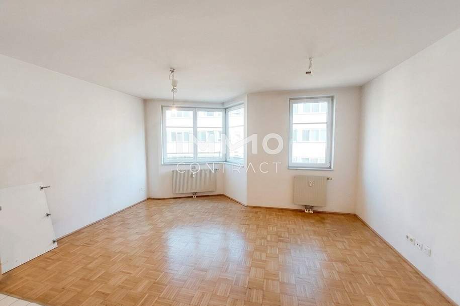Helle 2 Zimmer- Wohnung, straßenseitig in der Laudongasse, Wohnung-miete, 827,71,€, 1080 Wien 8., Josefstadt