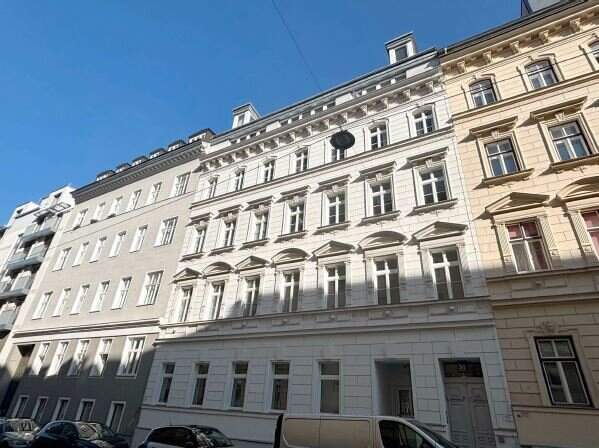 Zauberhaft! Zwei Zimmer Altbauwohnung Nähe U3 Kardinal Nagel Platz