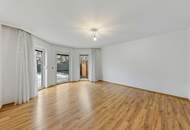 Eck-Reihenhaus in Strasshof - Licht, Raum und ein Garten zum Ankommen