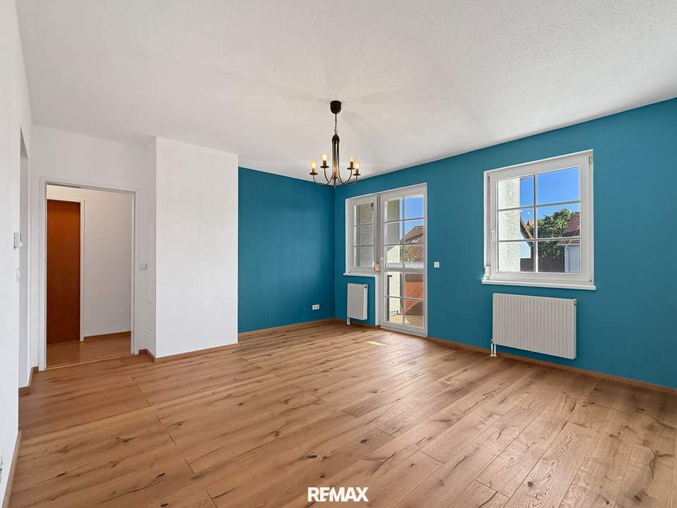 Helle 3-Zimmer-Eigentumswohnung mit Balkon &amp; Stellplatz