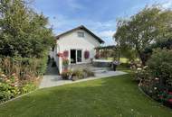 Bad Vöslau! Sanierungsbedürftiger entkernter Bungalow zum Kauf mit großem Garten!