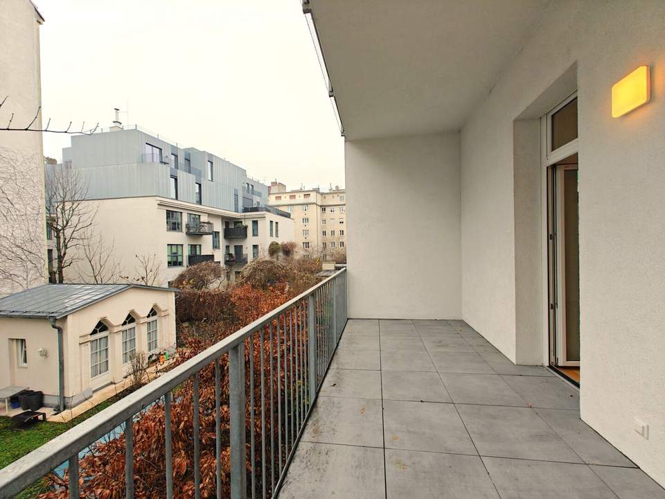 Nähe Raimund Theater: Hofruhelage + Großer Balkon/Loggia + 6 Min. zur U4 + Perfekte Wohnlage + Südwest/Südost-Ausrichtung + Garage optional