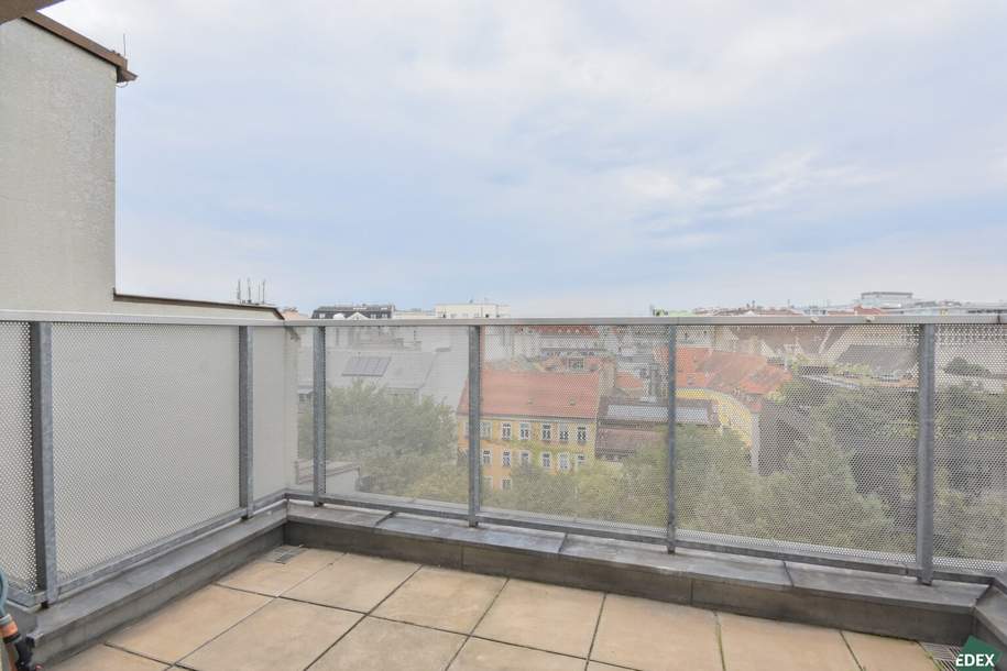 Hofruhelage: Klimatisierte DG-Wohnung und zwei Terrassen, Wohnung-miete, 2.990,00,€, 1030 Wien 3., Landstraße