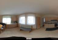 OPEN HOUSE! Bezugsfertiges Wohnhaus mit nettem Innenhofgarten und Terrasse
