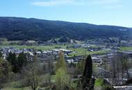 Einfamilienhaus mit toller Aussicht und großen Garten – perfekt für junge Familien