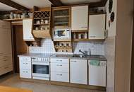 Wohnhaus mit Pool in ruhiger zentrumsnaher Lage