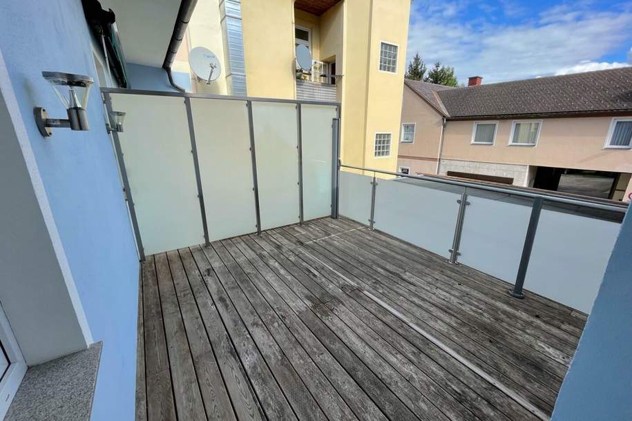 sehr gepflegte und großzügige Wohnung mit Terrasse &amp; Carportplatz ++ KNITTELFELD ++, Wohnung-miete, 899,48,€, 8720 Murtal