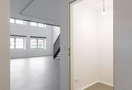 ERSTBEZUG nach Sanierung | Außergewöhnliches Loft mit Raumhöhe bis zu ca. 4,90 m | Büro/Praxis Nutzung und Kurzzeitvermietung möglich
