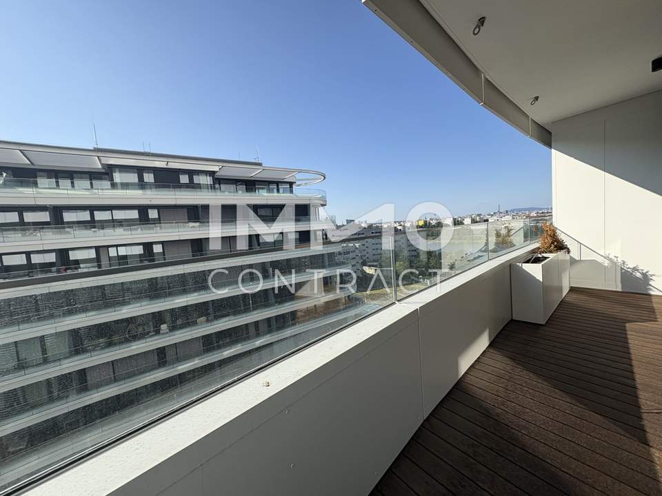 DANUBEFLATS: Entzückendes Studio mit sonnigem Balkon (Gym, Pool, Spa, Lounges im Turm) - NEW