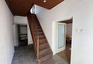 Sanierungsobjekt mit Charakter: Drei Ebenen voller Möglichkeiten