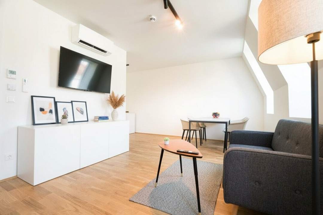 sonnige DG-Wohnung mit optionalem Balkon