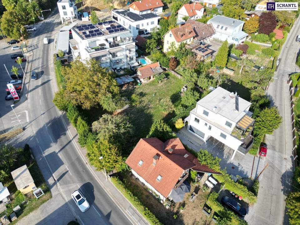 Ordination, Büro und Wohnen: Baugrund mit 0,6er-Dichte (WA) an der Radegunderstraße in Graz-Andritz - eben, gegenüber Supermarkt, Apotheke und Bushaltestelle.