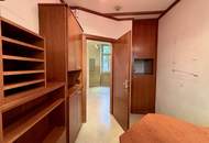 BEZAUBERNDES GESCHÄFTSLOKAL MIT VIELEN AUSLAGENFLÄCHEN - KEINE ABLÖSE!