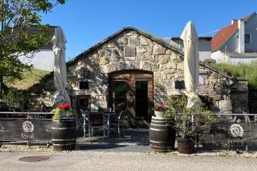 Einzigartiges Gastronomieobjekt mit historischem Kellergewölbe in der Kellergasse in Purbach!, Gewerbeobjekt-kauf, 390.000,€, 7083 Eisenstadt-Umgebung
