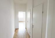Helle, freundliche 2-Zimmerwohnung mit Balkon!