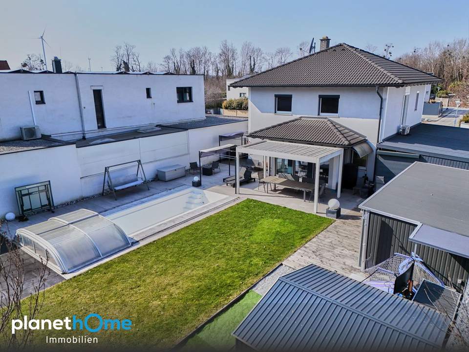 Pool, Garten, Ruhe – modernes Familienhaus nahe Wien