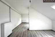 | CHARMANTE DACHGESCHOSSWOHNUNG | HELL & ZENTRAL | 4. OG | IDEAL FÜR SINGLES & STUDENTEN | TOP LAGE | NÄHE UNI