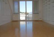 Helles 3-Zimmer-Penthouse mit Balkon im Linzer Zentrum - verfügbar ab Oktober 2026