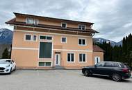 Schöne und neu renovierte Wohnung mit riesiger 115m² Terrasse und Parkplatz in Spittal